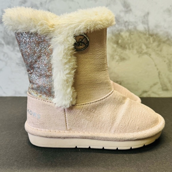 Michael Kors Girls Faux Fur Suede Boot Pink Multi Toddler Girl’s Size 7 - Picture 3 of 6
